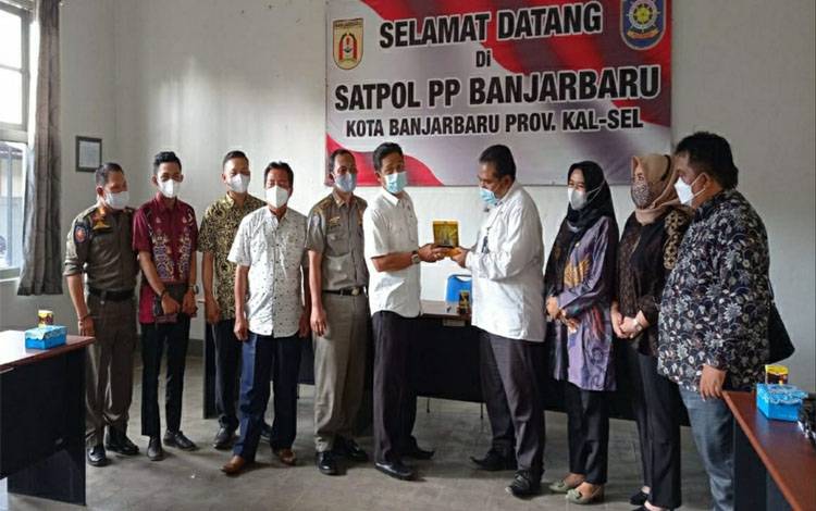 DPRD Kapuas Lakukan Kunker ke Kalsel, Konsultasi dan Koordinasi Penerapan Perda Prokes