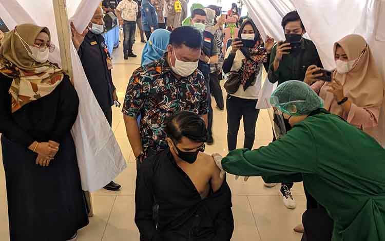 Pemkab Kotim kembali Gelar Vaksinasi Massal di Pusat Perbelanjaan dan Hotel