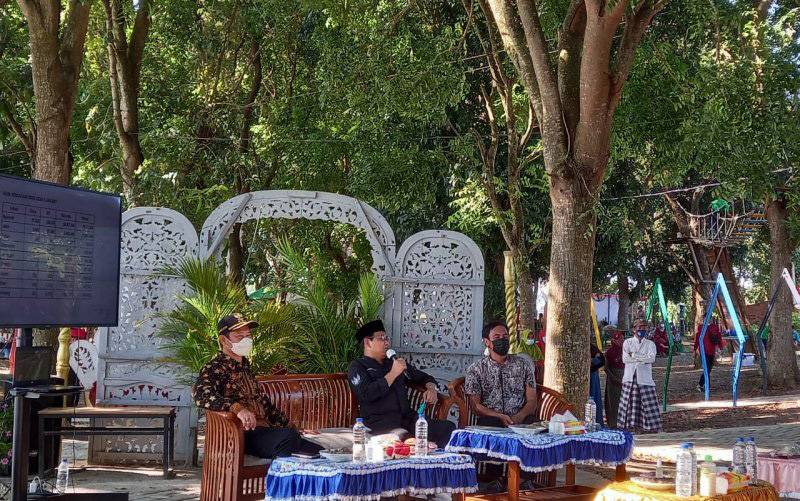 Mendes PDTT Janjikan Honor Pendamping Lokal Desa Naik