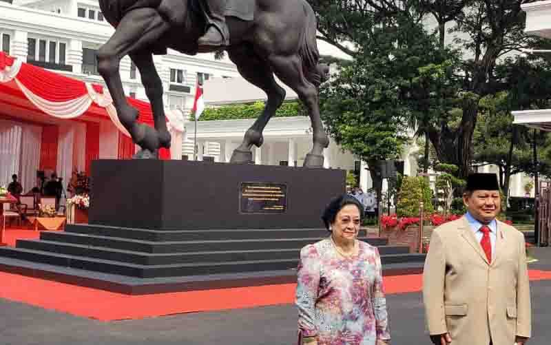 Megawati - Prabowo Resmikan Patung Bung Karno