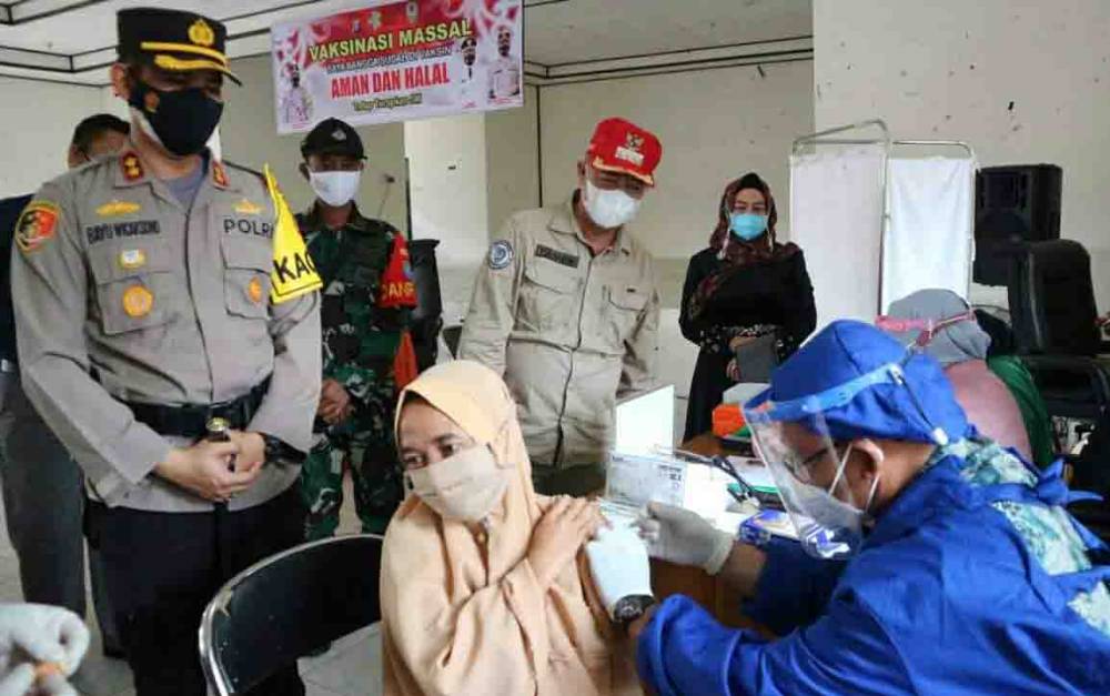 Bupati Seruyan Ajak Masyarakat Sukseskan Vaksinasi Covid-19