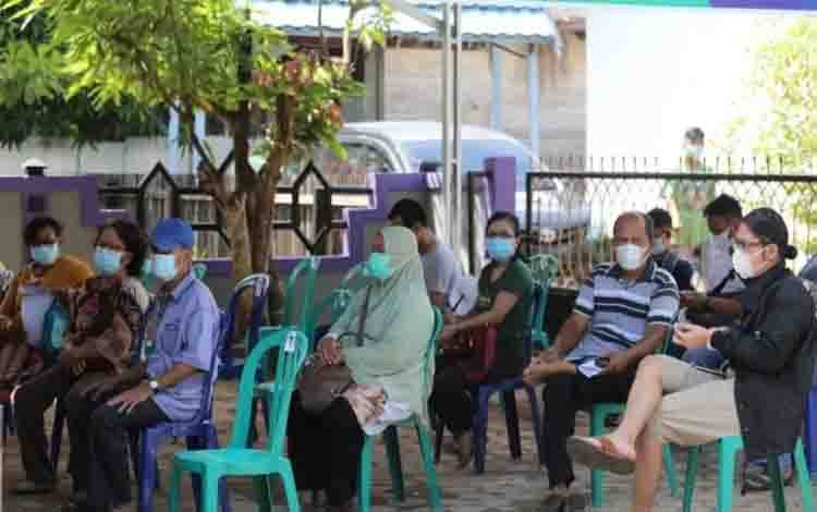 Ini Persentase Capaian Vaksinasi Tahap I-II Bagi Nakes, Pelayan Publik dan Lansia di Kalteng