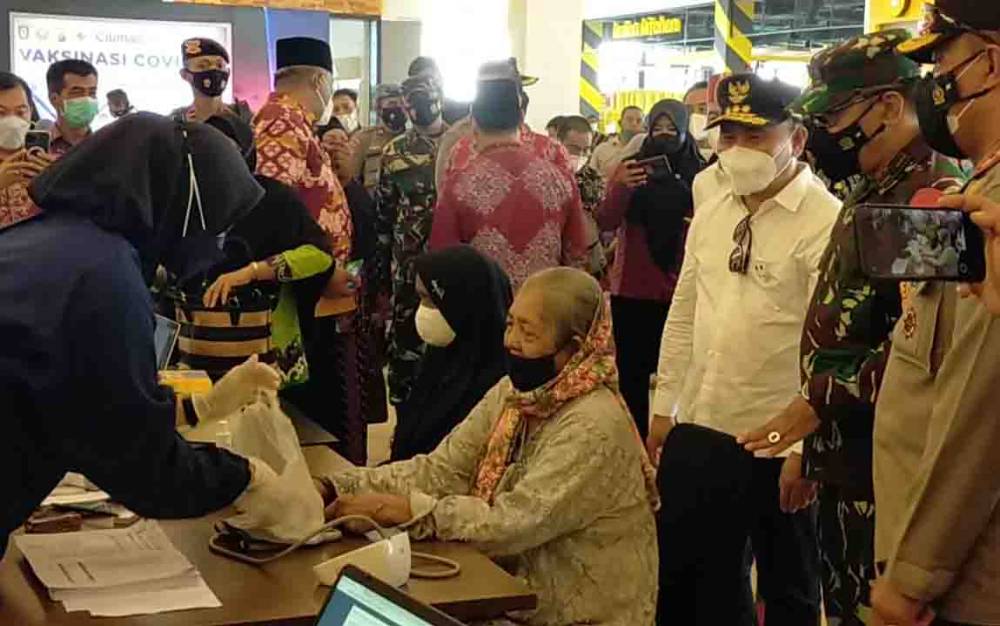 Gubernur Kalteng: Vaksinasi Lansia Jadi Tujuan Utama untuk Minimalisasi Angka Kematian Akibat Covid-19