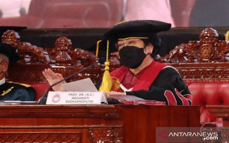 Dapat Gelar Profesor, Megawati Sampaikan ini ke Prabowo dan Nadiem