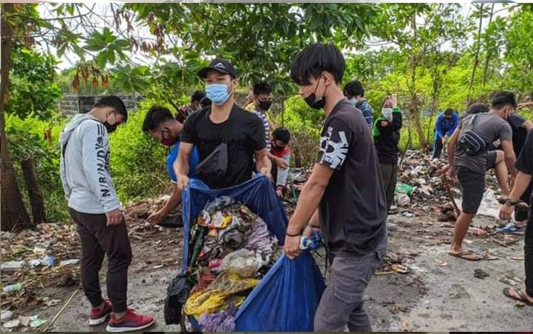 Ketua DPM IAHN-TP Palangka Raya Imbau Masyarakat Tidak Buang Sampah Sembarangan