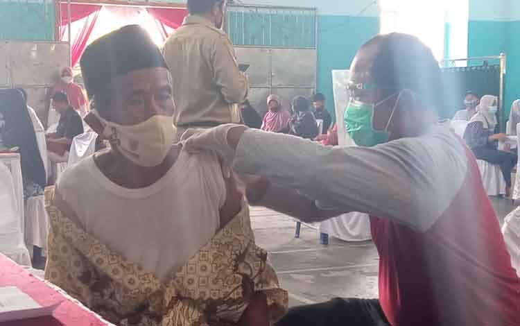 Ini Target Vaksinasi Lansia dan Pralansia di Kotawaringin Barat Setiap Harinya