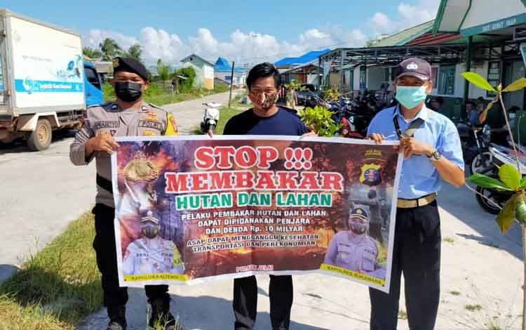 Polsek Jelai Sosialisasikan Larangan Membakar Lahan