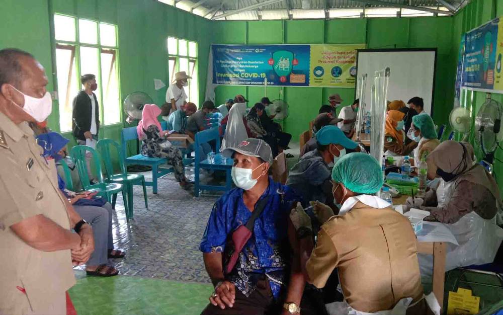 Camat Kapuas Kuala Tinjau Pelaksanaan Vaksinasi Covid-19 di Puskesmas