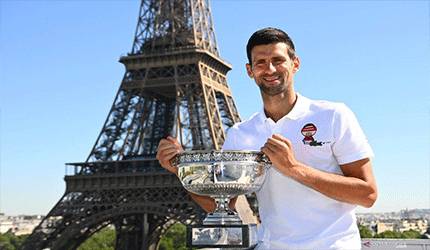Djokovic Akan Main di Nomor Ganda dalam Turnamen Pemanasan Wimbledon