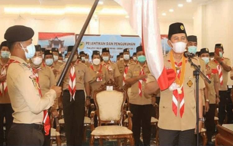 Nadalsyah Resmi Dilantik Sebagai Ketua Mabicab Gerakan Pramuka Barito Utara