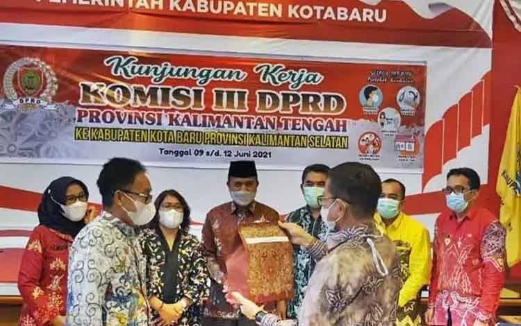 Komisi III DPRD Kalteng Kunjungan Kerja ke Kotabaru, Ini Hasilnya