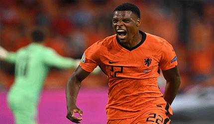 Denzel Dumfries Aktor Penting Dalam Langkah Besar Belanda
