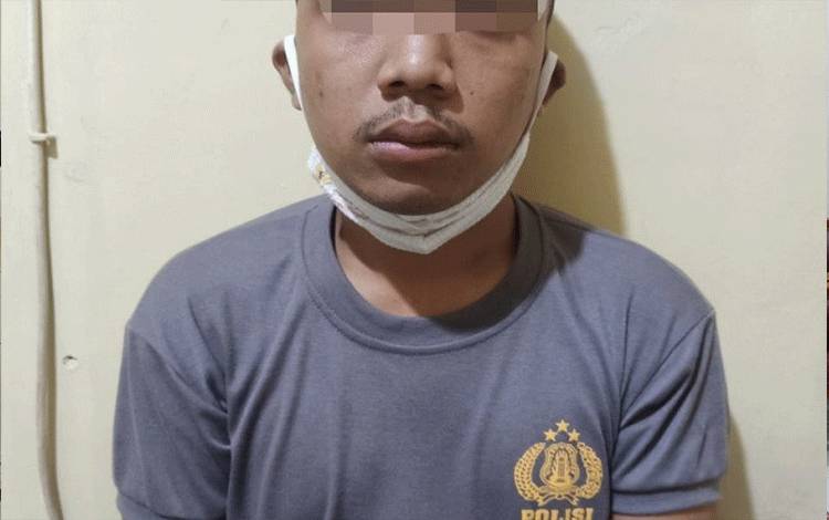 Ulah Polisi Gadungan Berakhir Setelah Ketangkap Saat Mencuri Equalizer Masjid