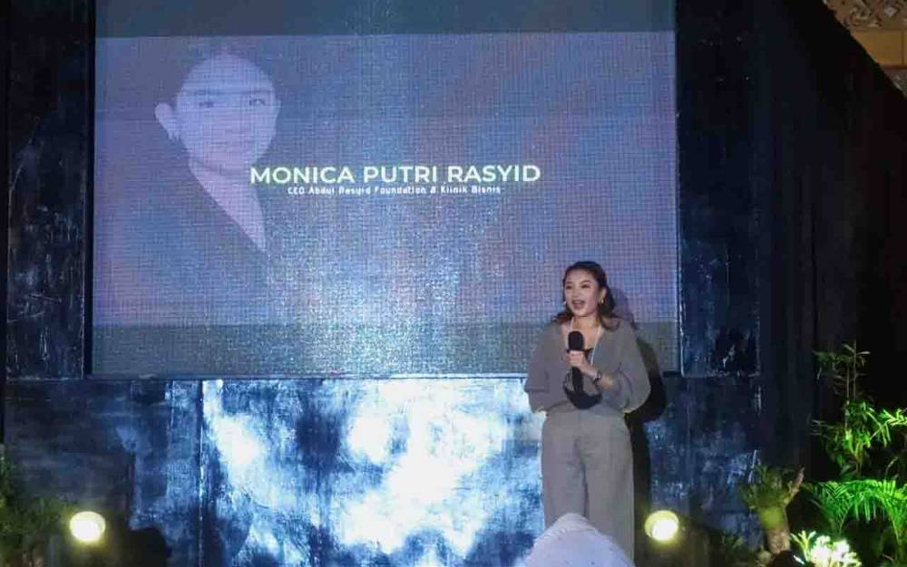 Monica : Klinik Bisnis Menampung Anak Muda Melalui Program Pengembangan UMKM