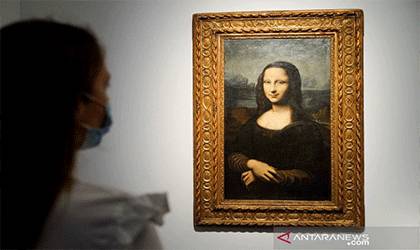 Lukisan Tiruan Mona Lisa Terjual Rp49 Miliar di Paris