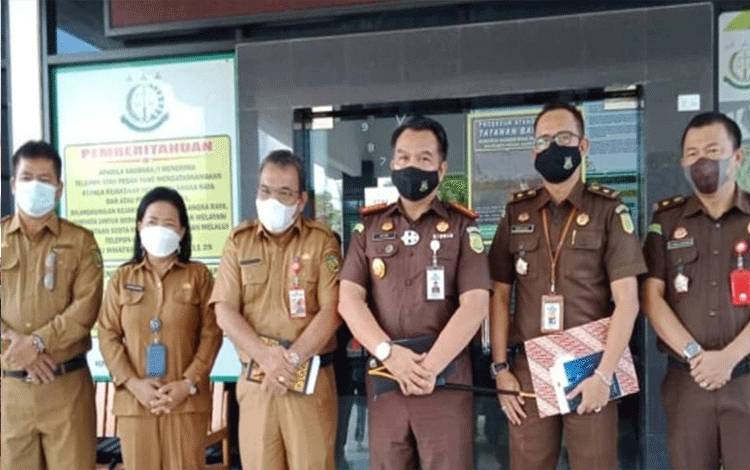 Pemko Palangka Raya Gandeng Kejaksaan Tagih Tunggakan Pajak Walet Senilai Rp 70 Miliar