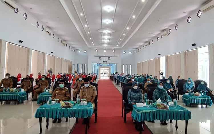 PKK Sukamara Gelar 15 Lomba Pada HKG dan Jambore Kader