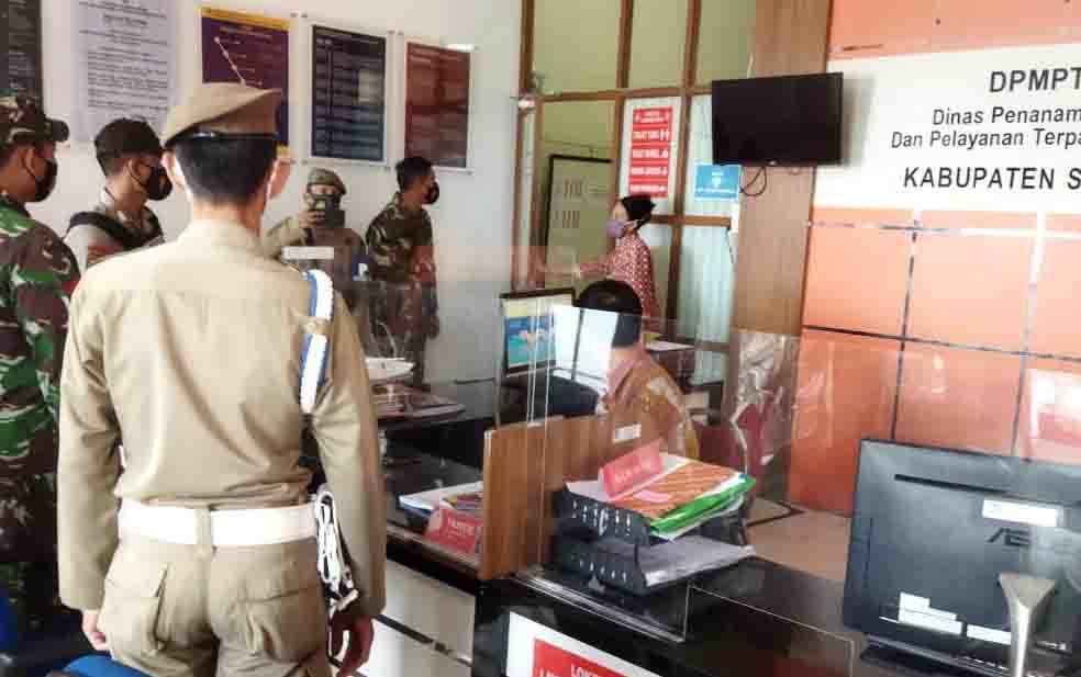 Polsek Seruyan Hilir Lakukan Pemantauan Protokol Kesehatan di Perkantoran