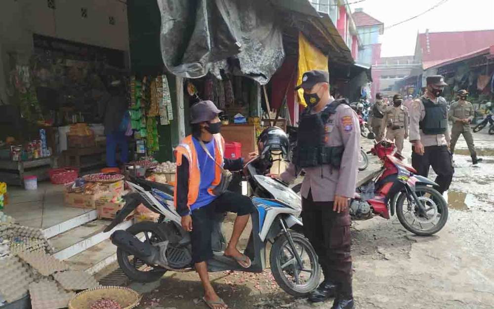 Polres Seruyan Laksanakan Patroli Protokol Kesehatan
