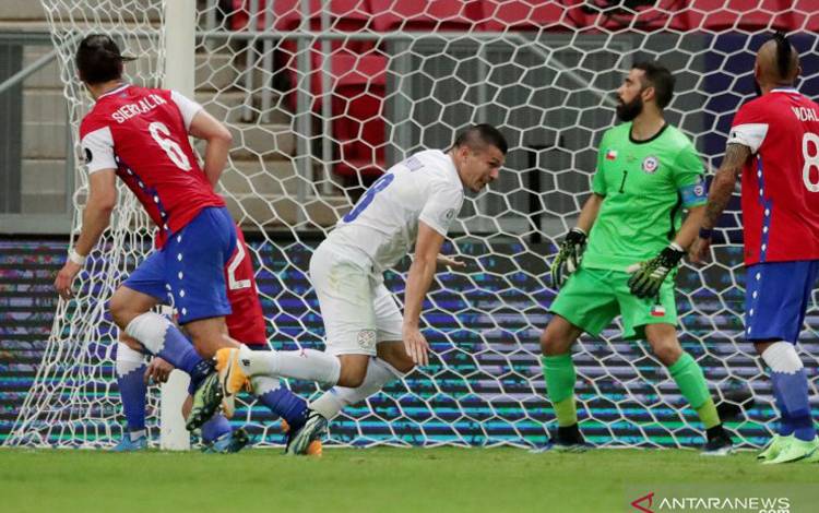 Paraguay Tumbangkan Chile 2 Gol Tanpa Balas