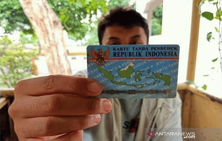 Kominfo Telusuri Dugaan Penjualan Swafoto KTP