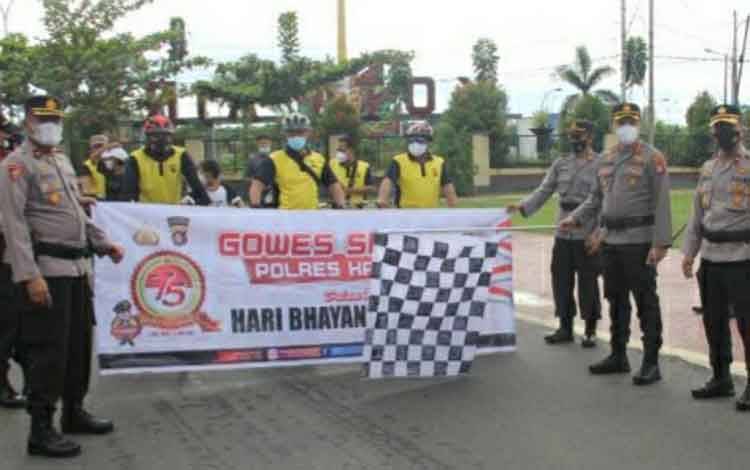 Polres Kapuas Gelar Gowes, Tingkatkan Soliditas dan Sambut HUT Bhayangkara