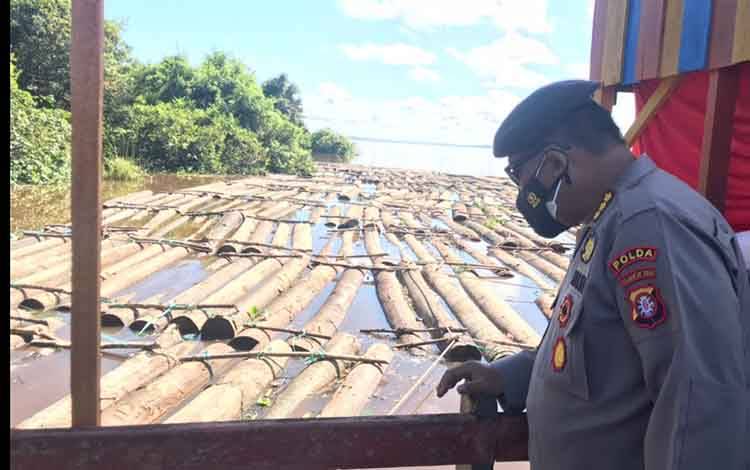 Polda Kalteng Selidiki Penyokong Dana 400 Kayu Log Ilegal di Sungai Mentaya