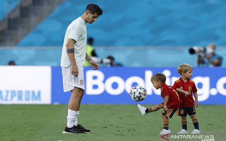 Luis Enrique Desak Polisi Usut Ancaman Terhadap Alvaro Morata
