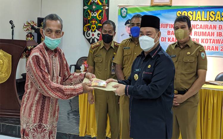 Dana Hibah Rp 13 Miliar Disalurkan Terhadap 205 Rumah Ibadah di Kotim
