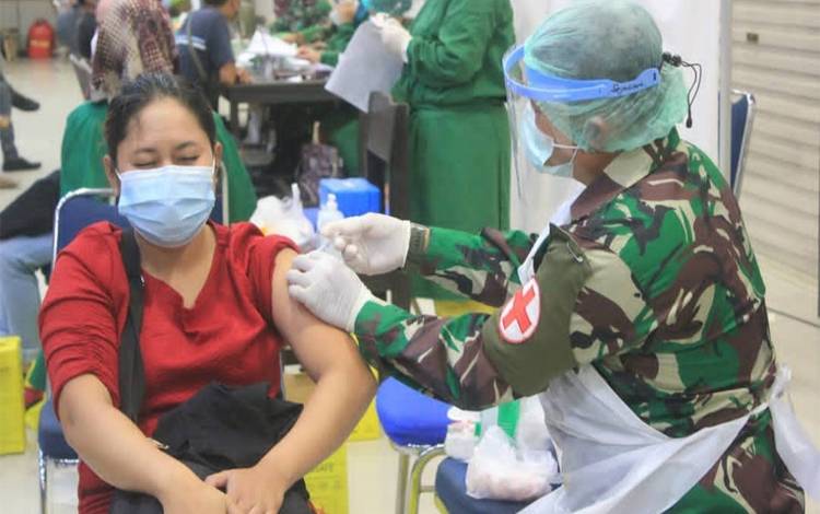 Kondangan di Kecamatan Pahandut Wajib Tunjukan Sertifikat Vaksin