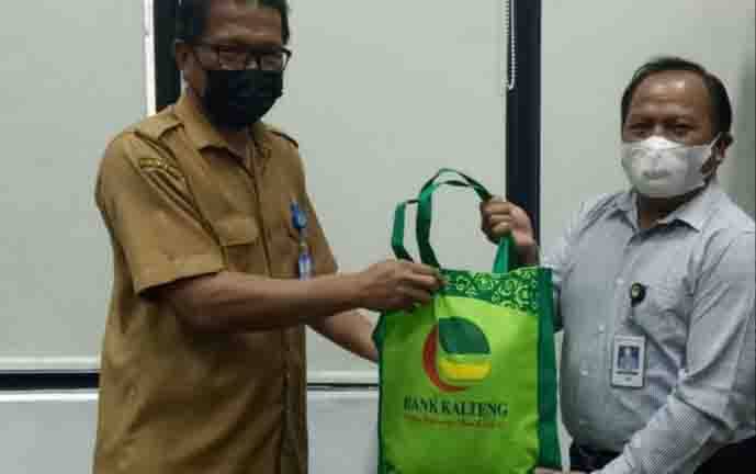 Pemko Palangka Raya Terima Bantuan Penanganan Karhutla