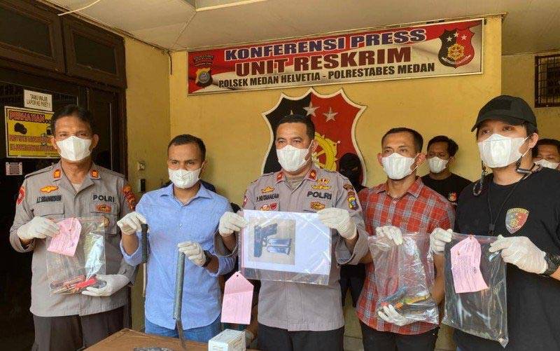 Polisi Tangkap 3 Pencuri Senjata Api Anggota Polairud