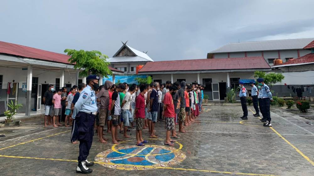 Warga Binaan Lapas Kelas II B Pangkalan Bun Diberikan Sosialisasi Perubahan Peraturan Asimilasi Rumah