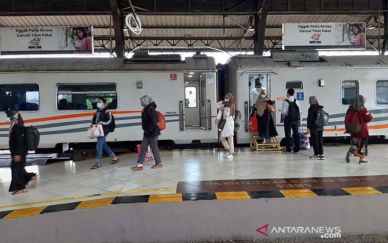 Kemenhub Siapkan Surat Edaran Syarat Perjalanan di Tengah PPKM Darurat