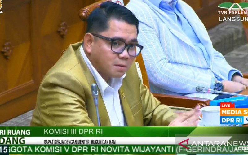 Arteria Dahlan: Penegakan Hukum Jangan Kangkangi Nilai Demokrasi