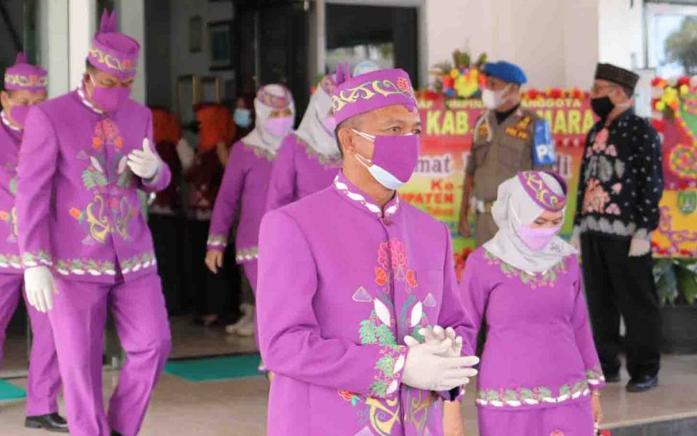 Bupati Sukamara Tegaskan Masyarakat Patuhi Prokes