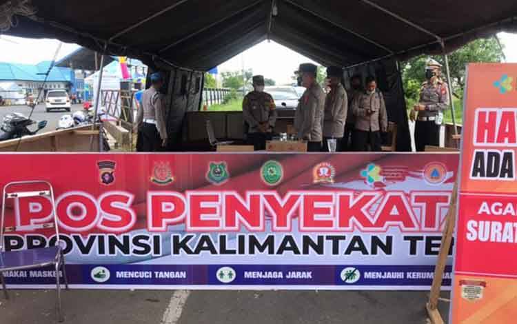 Kapolres Kapuas Tinjau Kesiapan Pos Penyekatan Perbatasan Kalteng - Kalsel