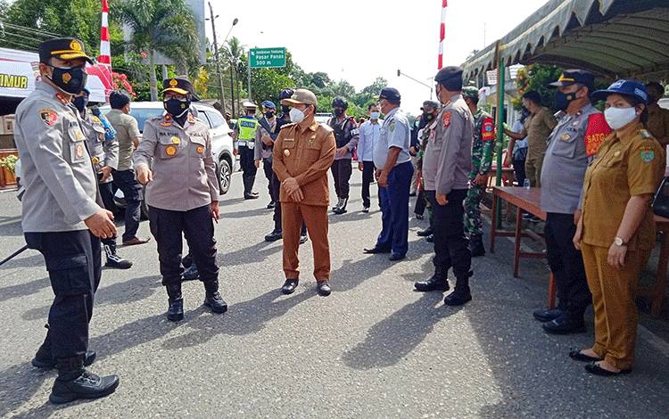 Bupati Barito Timur Ingatkan Tidak Lengah Meski Positif Covid-19 Sisa 8