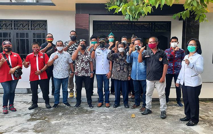 Kesbangpol Kobar Ajak Ormas dan LSM Bantu Tanggulangi Pandemi Covid-19