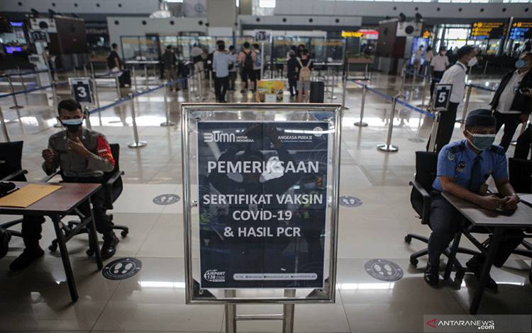 Pemerintah Tak Tutup Perjalanan Luar Negeri Sesuai Instruksi WHO