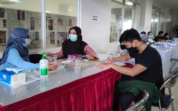 Vaksinasi Masyarakat Umum Kalteng Dosis Kedua Capai 1,41 Persen