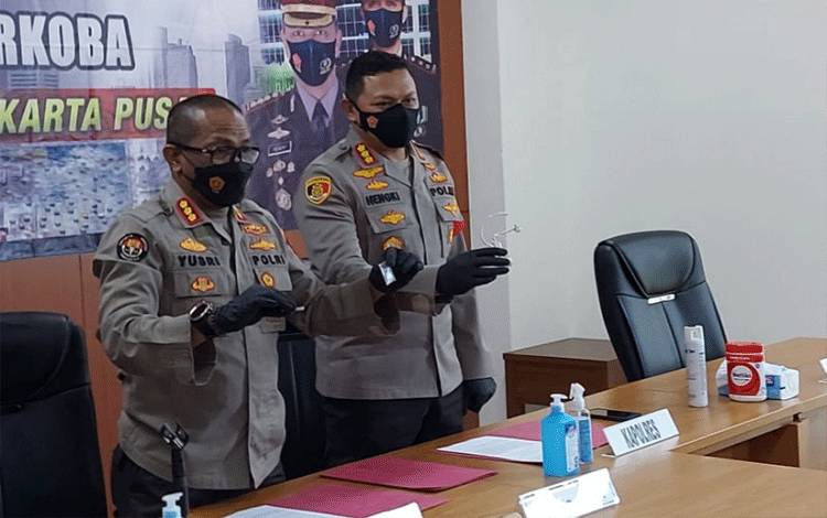 Metamfetamin Ditemukan dari Tes Urine Pasangan Nia Ramadhani -Ardi Bakrie