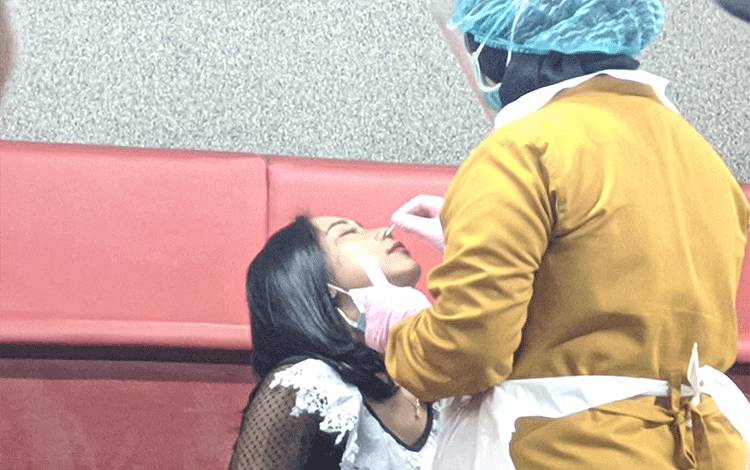Hasil Swab Antigen Seorang Pengunjung THM Positif