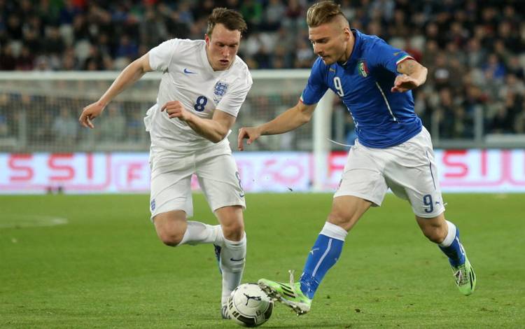 Prediksi Inggris vs Italia, Siapa Menang?