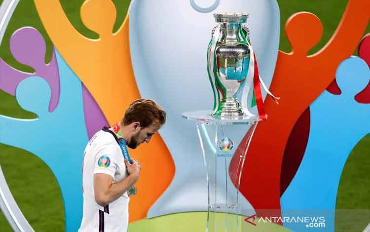 Kane Akui Luka Inggris Akan Terasa untuk Beberapa Waktu ke Depan