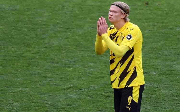 Dortmund Tolak Tawaran Tukar Tambah Haaland dari Chelsea