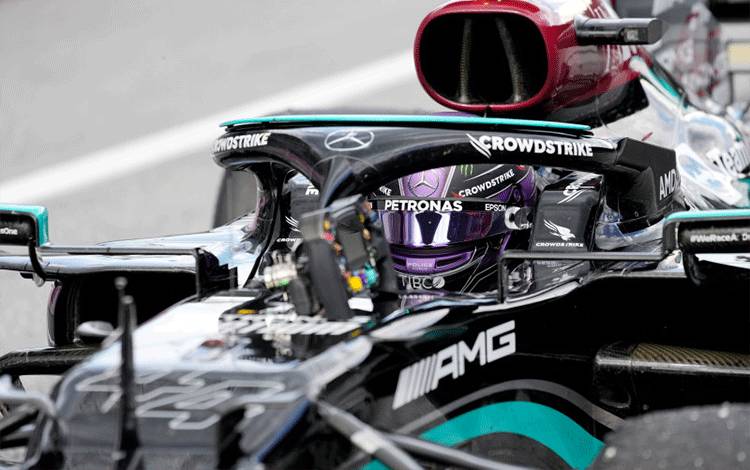 Upgrade Akan Bantu Mercedes Tapi Hamilton Yakin Red Bull Masih Unggul