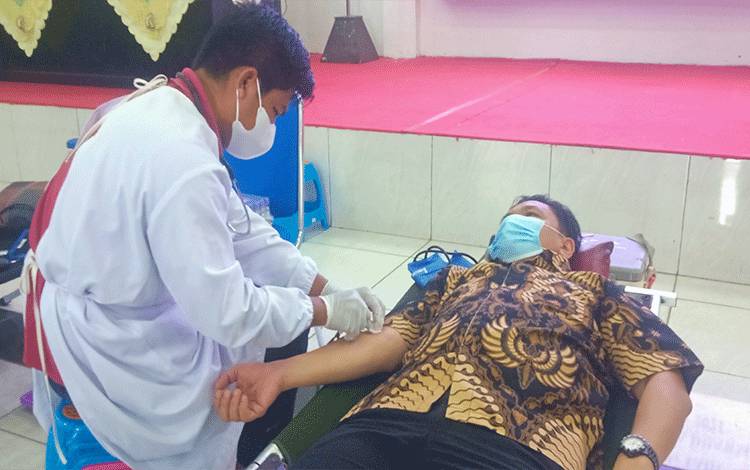 Kejati Kalteng Gelar Donor Darah Sambut Hari Bakti Adhyaksa