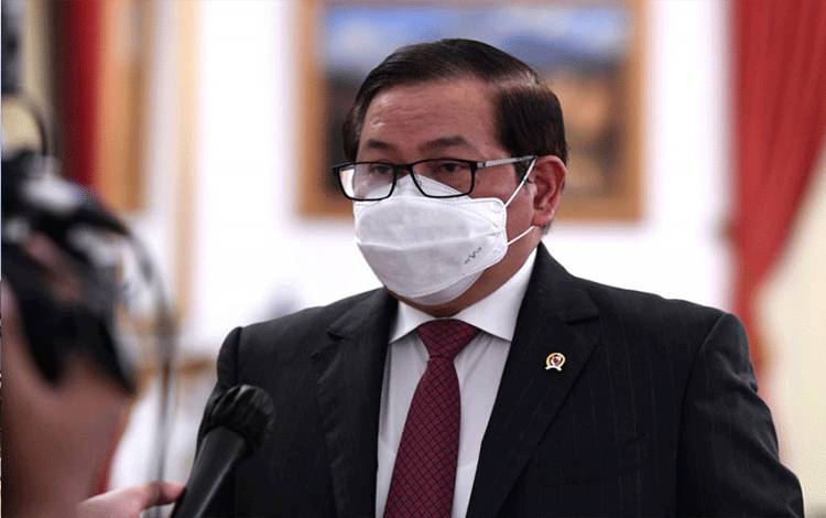 Presiden Jokowi Batalkan Vaksinasi Berbayar