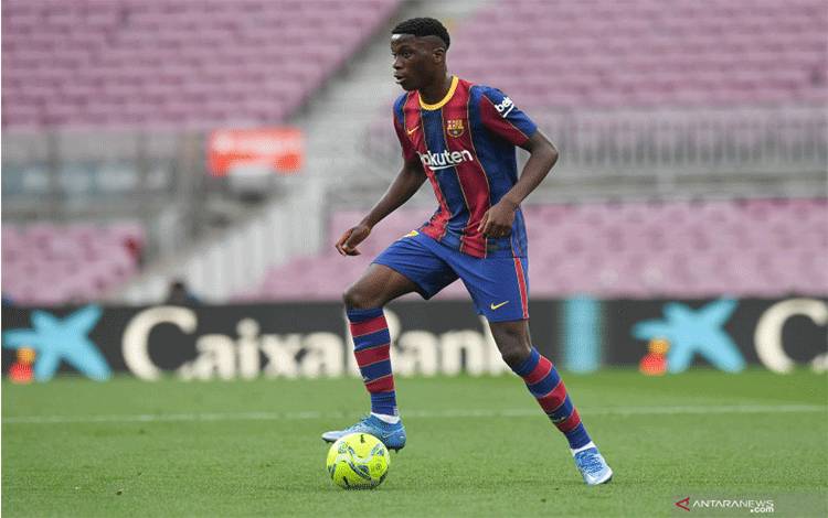 Barca Tuding Madrid jadi Penyebab Moriba Belum Perpanjang Kontrak Baru